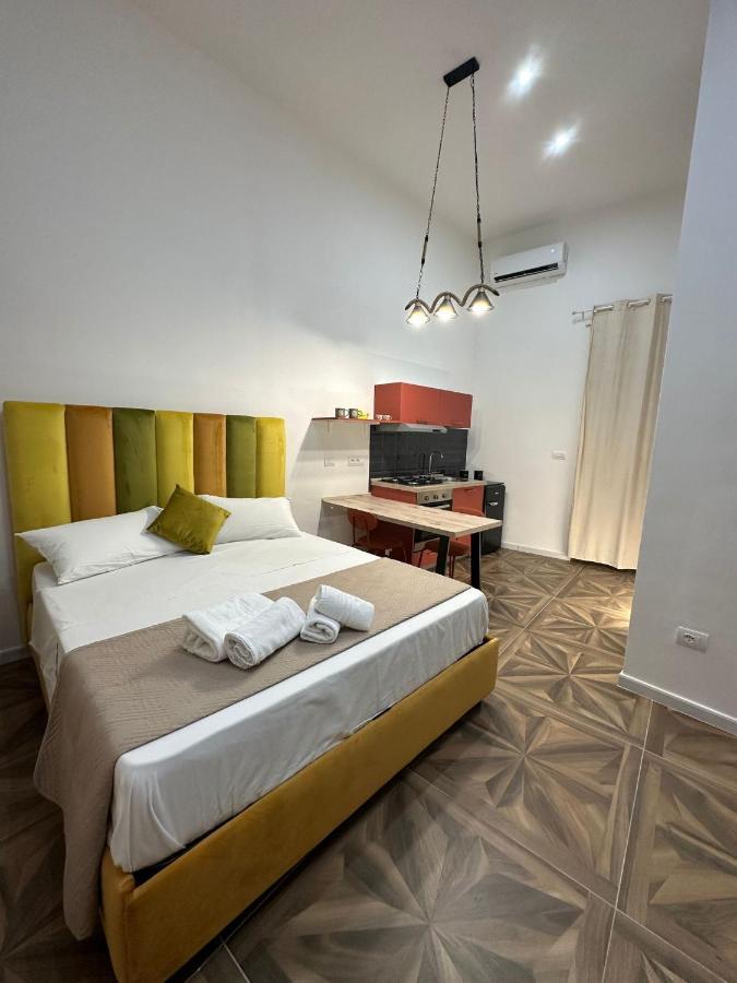 نابولي San Ferdinando Suite Room المظهر الخارجي الصورة
