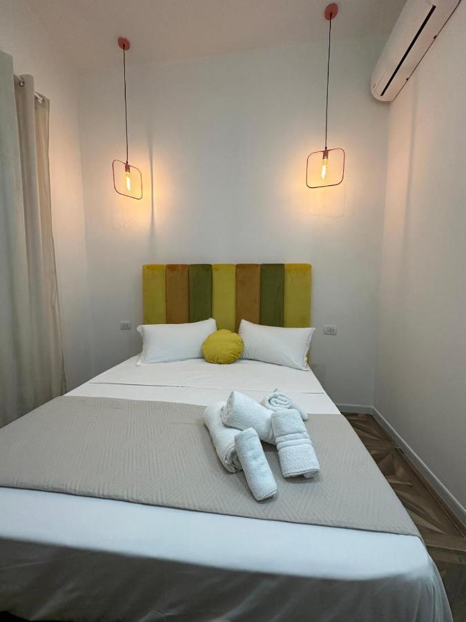 نابولي San Ferdinando Suite Room المظهر الخارجي الصورة