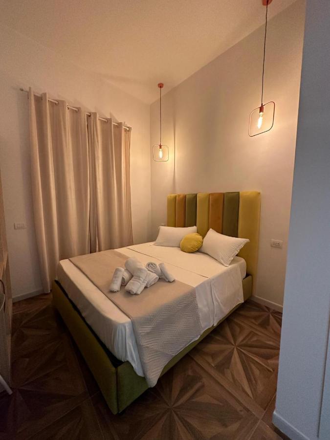 نابولي San Ferdinando Suite Room المظهر الخارجي الصورة