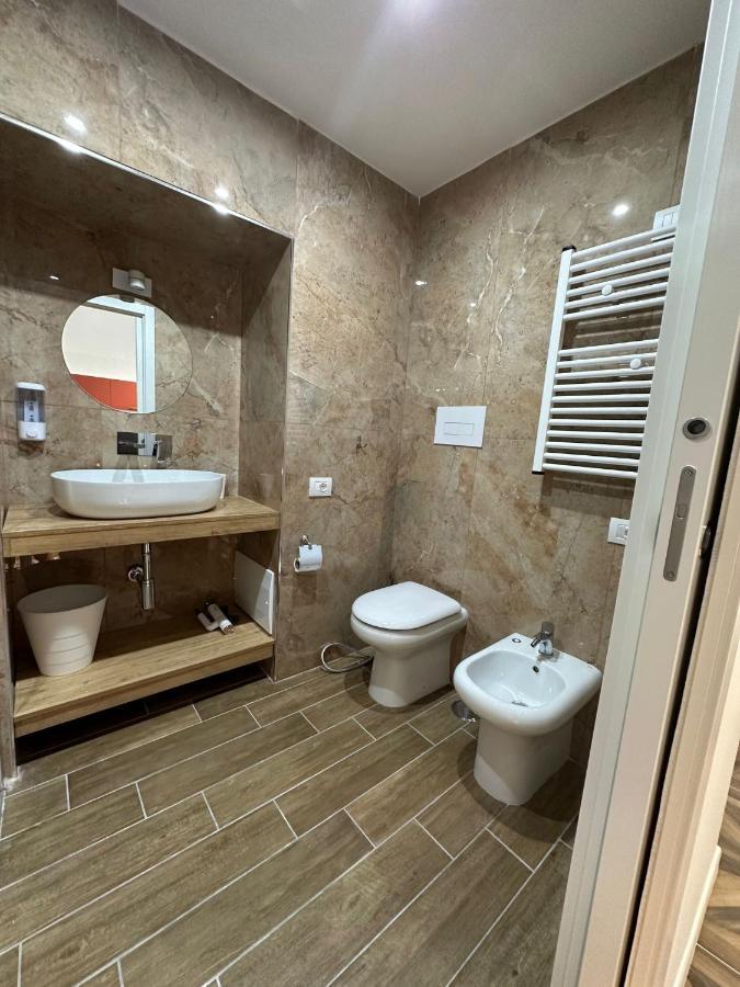 نابولي San Ferdinando Suite Room المظهر الخارجي الصورة