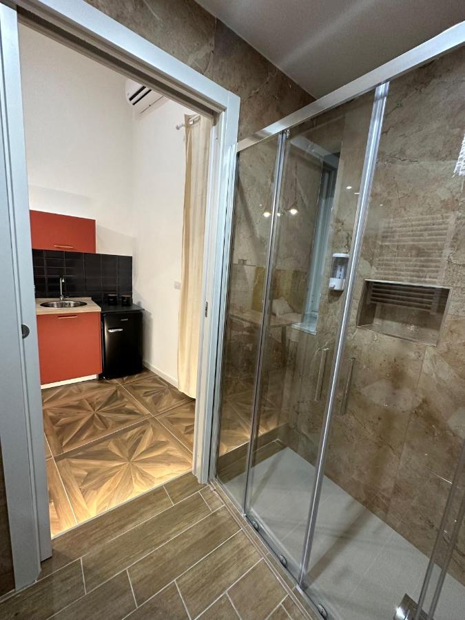 نابولي San Ferdinando Suite Room المظهر الخارجي الصورة
